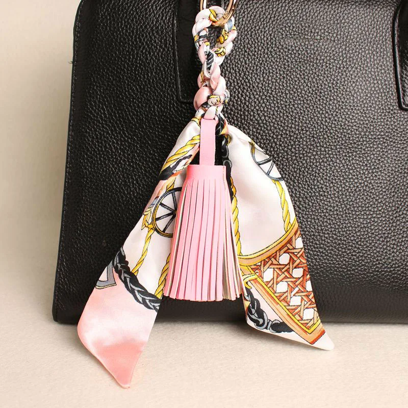 Многоцветная шелковая лента искусственный PU кожаный брелок с кисточкой кулон для сумки рюкзак брелок для девочек Женская сумка Подвески
