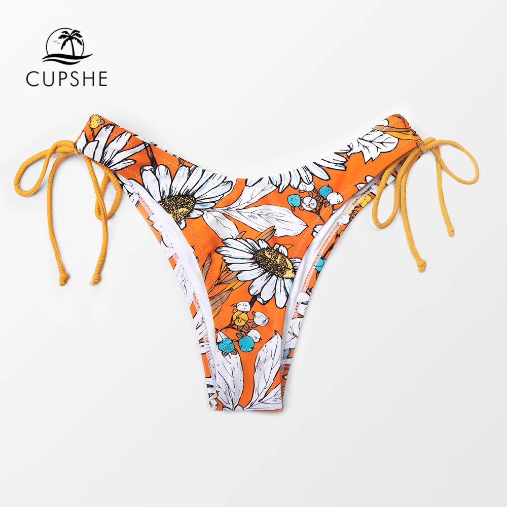 Трусики-стринги CUPSHE Daisy с цветочным принтом и завязкой по бокам заниженной талией