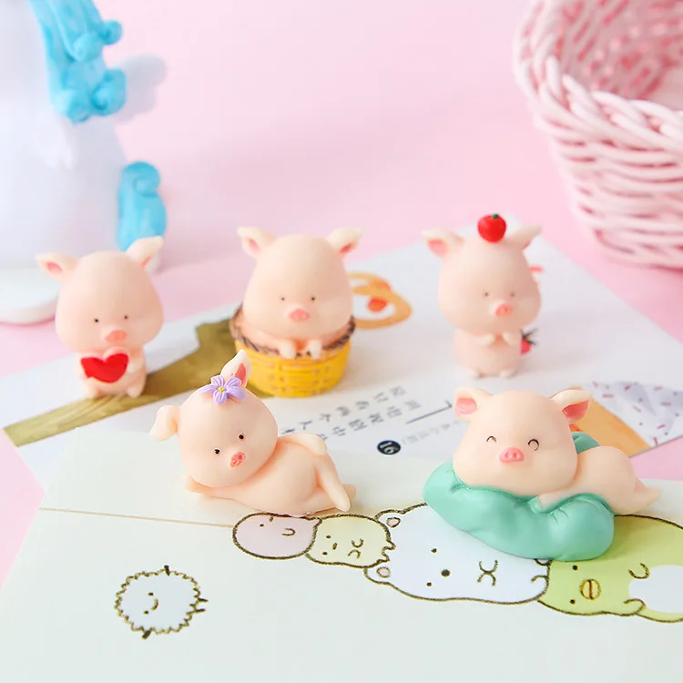 

R0021 Pig Decoration New House Car Piggy Resin Home Simple Accessories Display New Home Desk Ornament Small