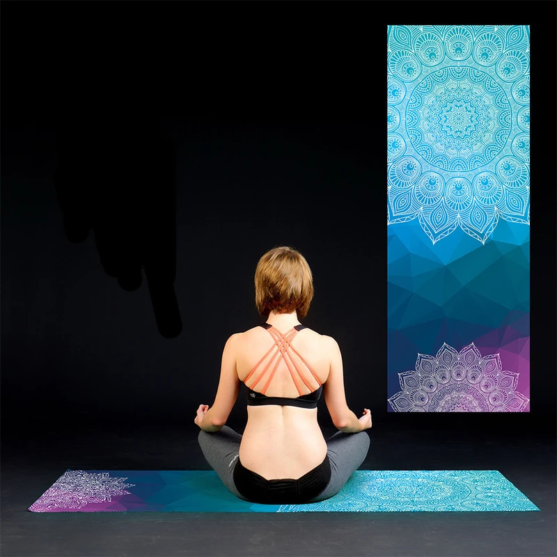 Lady's Yoga Mat Towel Thick Floral Print Foldable Bodybuilding Exercise Mat Indoor Outdoor Sports Equipment 183cm x 63cm