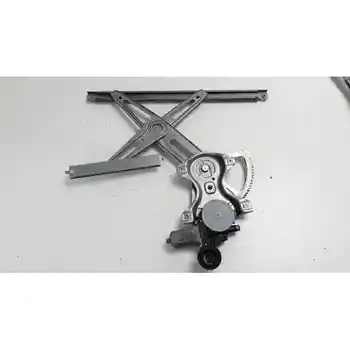 

857100D100 WINDOW LIFTER FRONT RIGHT TOYOTA AURIS