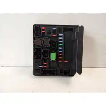 

284B7BB02C CASE RELAYS/FUSES NISSAN QASHQAI (J10)