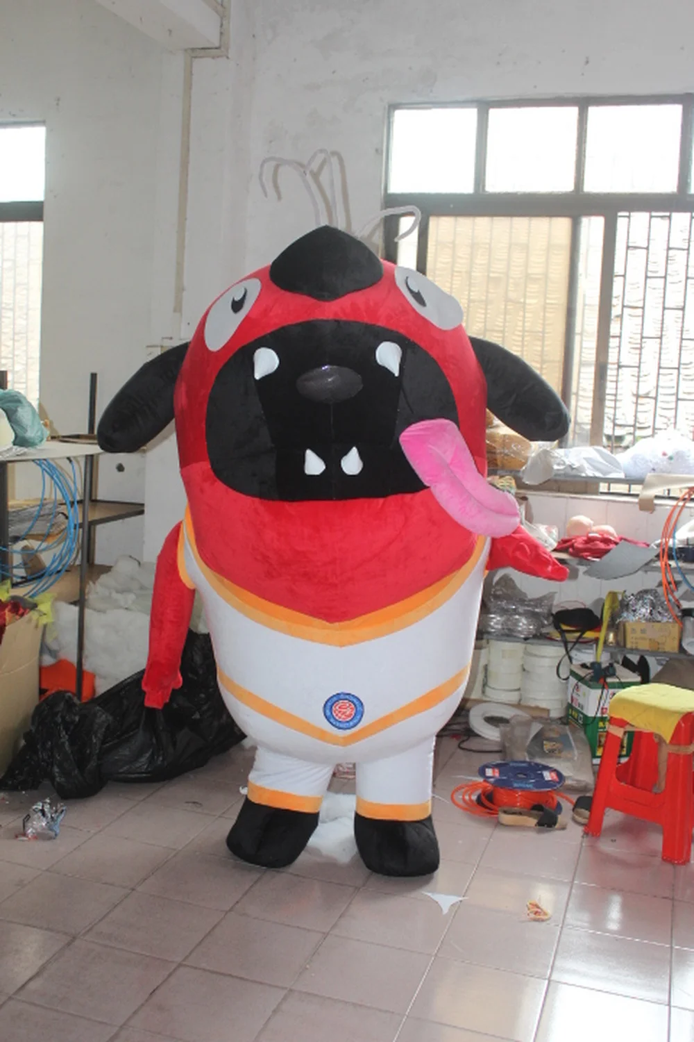 

Ohlees Dog 2.2m Inflatable Mascot Costume picture is example only,do custom according to customer design