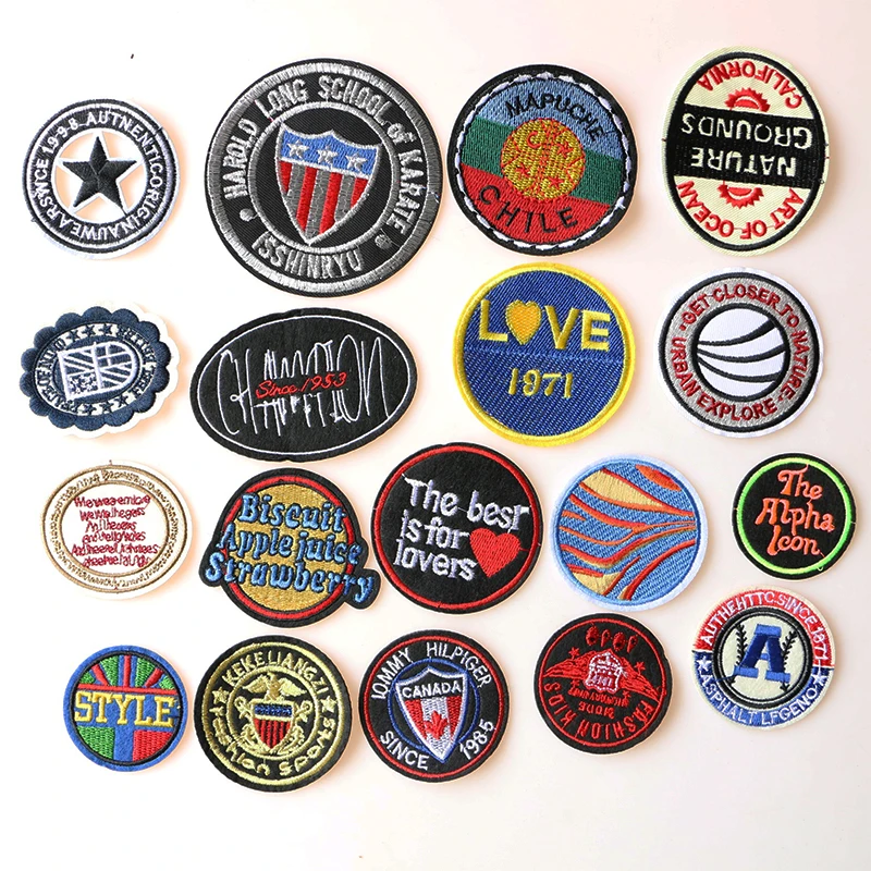 

Random mixed delivery A total of 18 icons Cartoon Decorative Patch Pattern Embroidered Applique Patches For DIY Iron on Badges