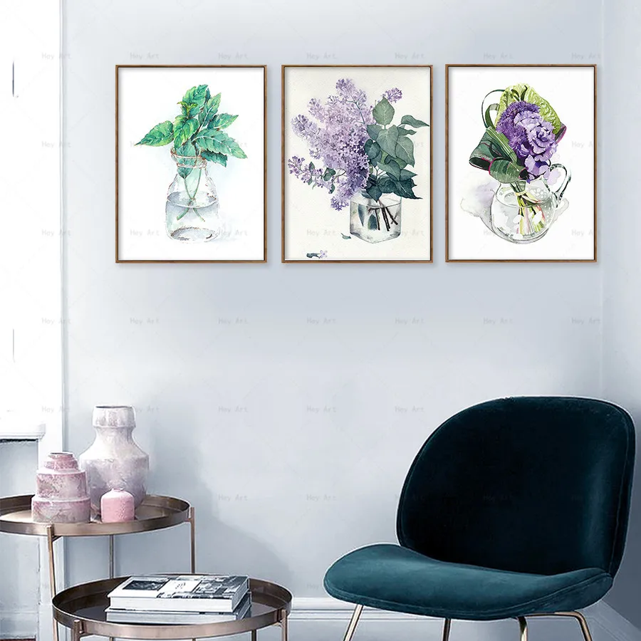 Картина на холсте с HD-принтом зелеными листьями и фиолетовыми цветами в вазе