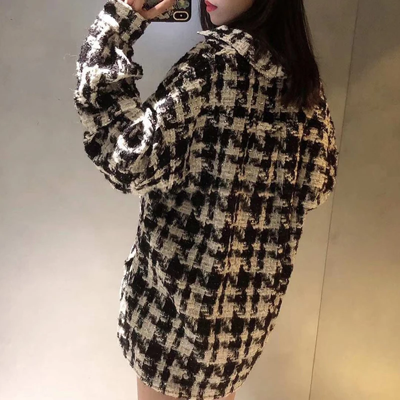 

winter autumn and 2020 wool coat black and white bright silk tweed coat shirt style long plaid wool men and women coat wo