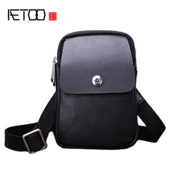 

AETOO Handmade leather one-shoulder mobile phone bag, stylish head leather sports bag