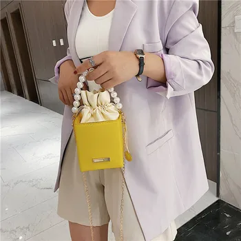Pearl Women's Small Handbag 2021 New Chain Shoulder Bag Leather Fashion Luxury Woman Wallet Designer Bucket Bag Free Shipping 4