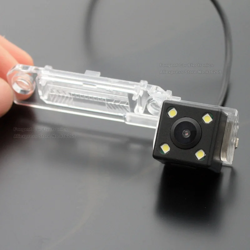 Car-Reverse-Camera-for-VW-Passat-B5-1996-2005-Touran-2003-2004-2005-2006-2007-2008-2009-2010 (14)