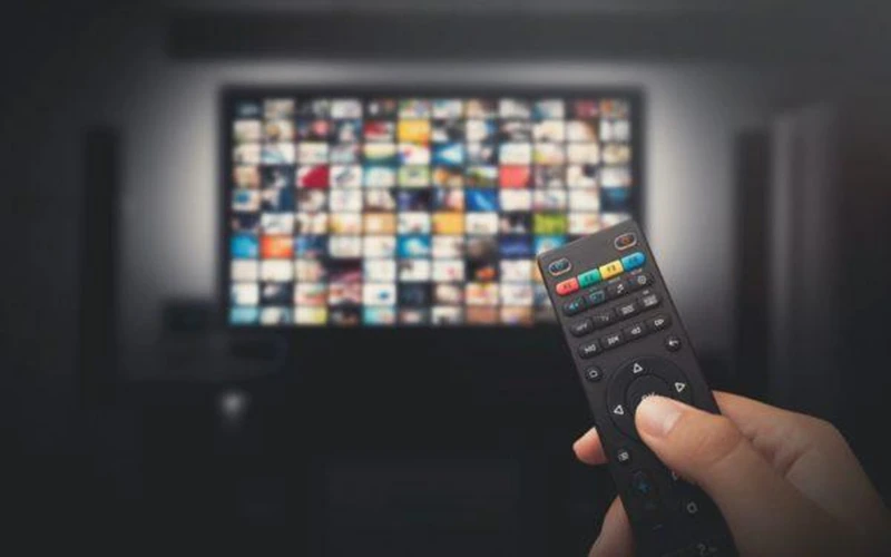 

Leisure Watch TV iPad Smart TV For Enjoy Time