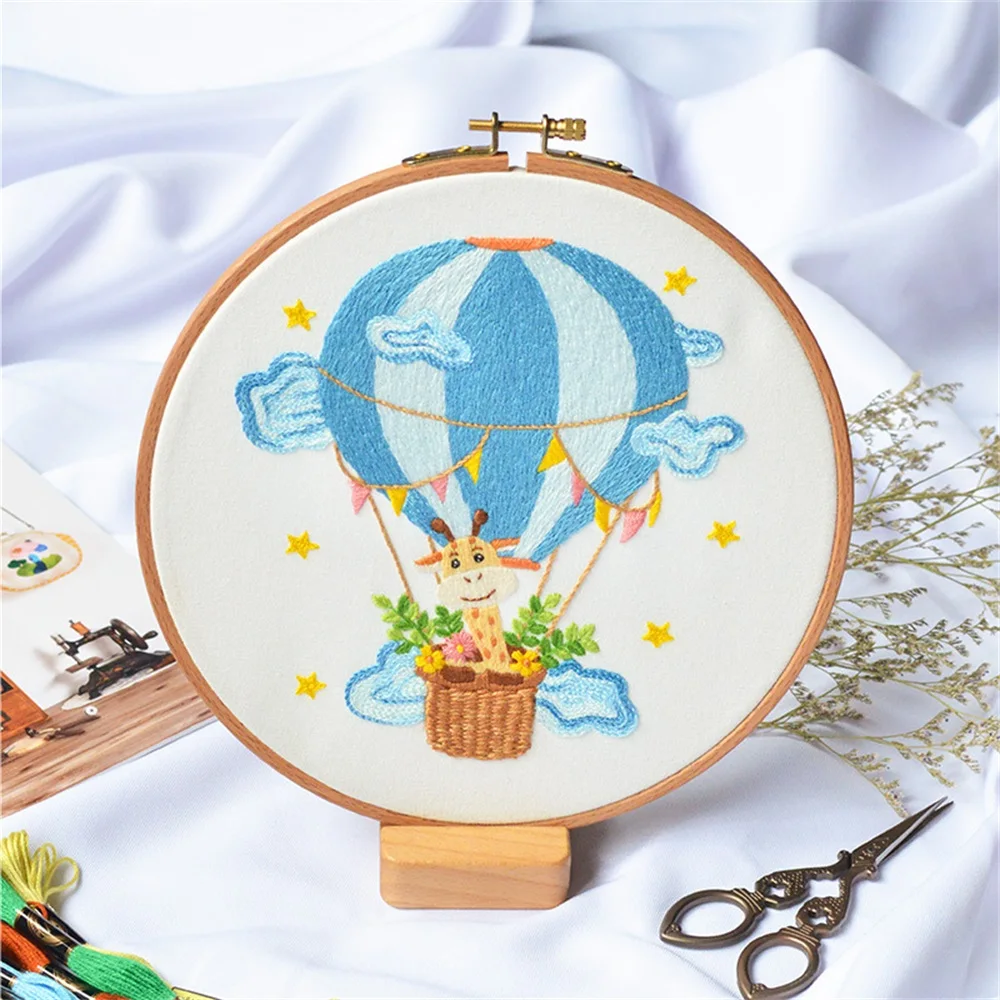 Beginner Embroidery Kits Cartoon Pattern Diy Embroidered Material Set Hand Needlework Craft Kit Needle Arts Cross Stitch Decor