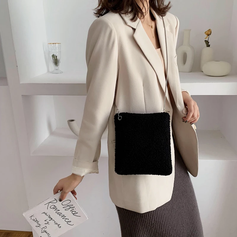 Winter fashion faux fur mini square bag luxury brand soft ladies plush warm small Messenger bag metal chain tote bag coin bag