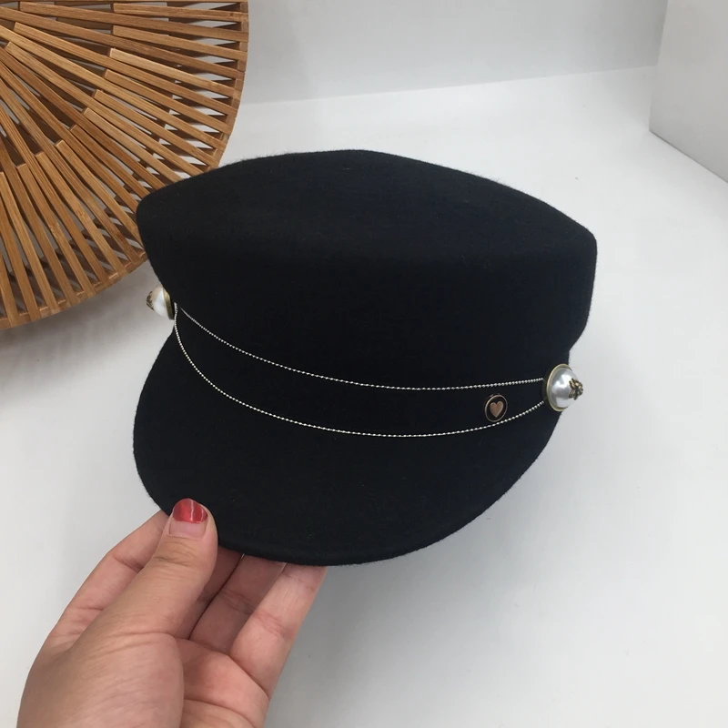Han edition joker Черная кепка элегантная женская модная шляпа английское лицо маленькие короткие поля цепь темно-синие козырьки