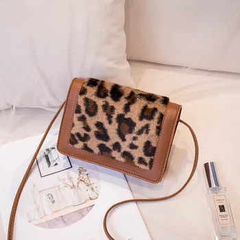 

2020 Spring Summer Women New Fashion Furry Bag Leopard Print Shoulder Crossbody Bag Luxcury Square Sling Bag Plush Decoration