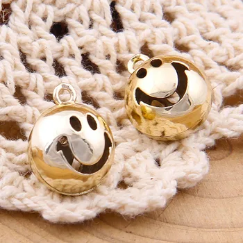 

10pcs New fashion round metal charms, gold alloy earrings pendant smiley face smiling DIY jewelry accessories