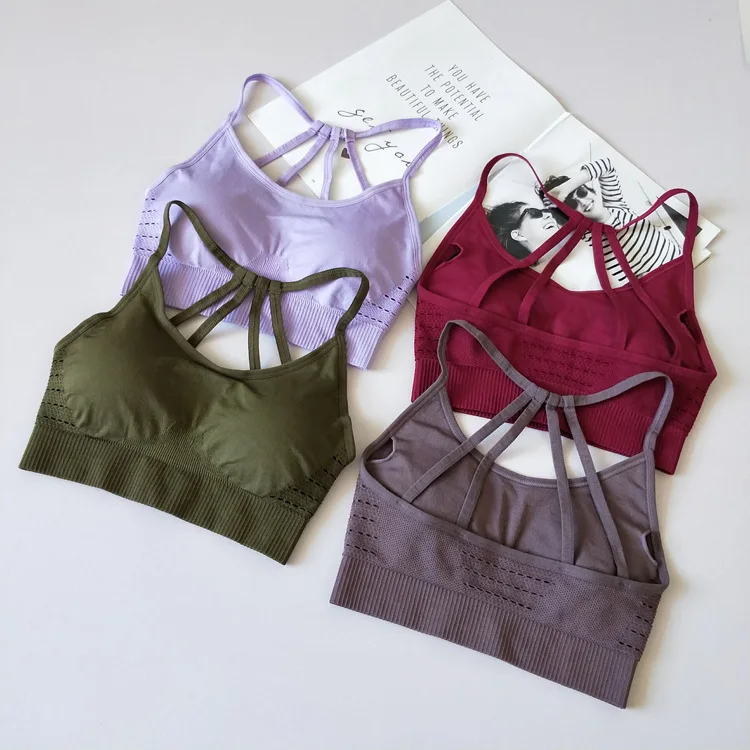 Спортивный бюстгальтер пуш ап без косточек с мягкими бретельками для йоги