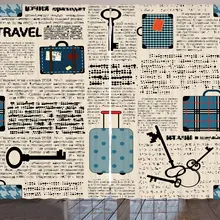 Viejo periódico ventana cortinas Retro estilo viajes vacaciones tema maletas Estilo vintage teclas punto Texto Sala decoración para dormitorio negro