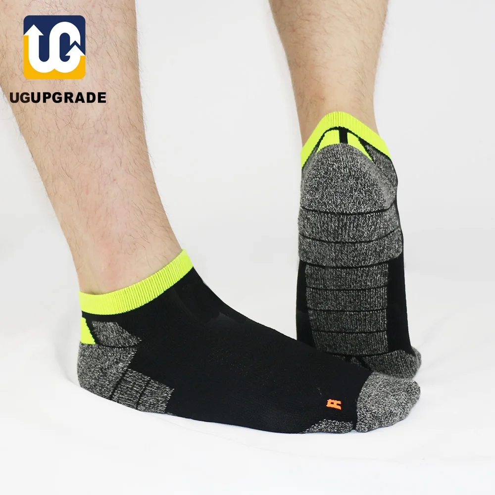 UP GRADE all season Professional Men Sport Socks Bradyseism Running Sock Quick Dry Climbing Gym Fitness calcetines ciclismo