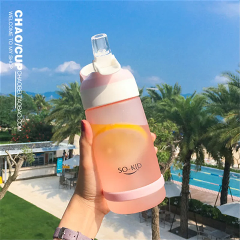 Pink Детская соломенная пластиковая бутылка с соломинкой милые, прозрачные портативные спортивные боьшая чашка гидро фляга мультфильм бутылка для воды с крышкой - Цвет: Pink