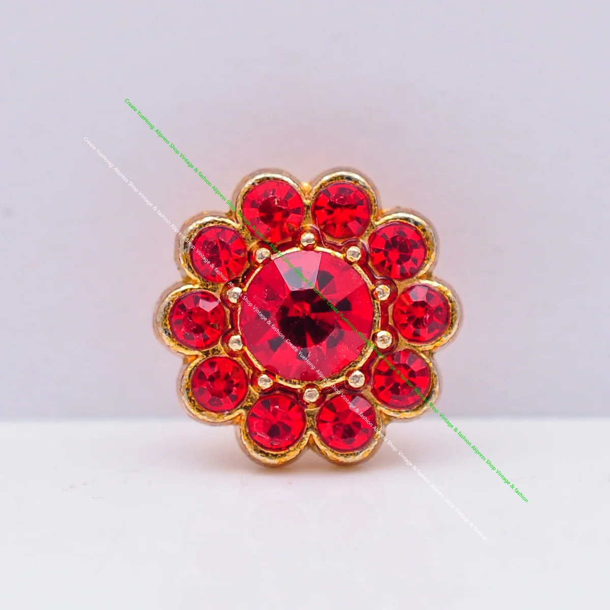 

10pcs 14mm Bling Red Rhinestone Crystal Floral Concho Screwback For Leathercraft Belt Saddle Bracelet Shoes Accessories