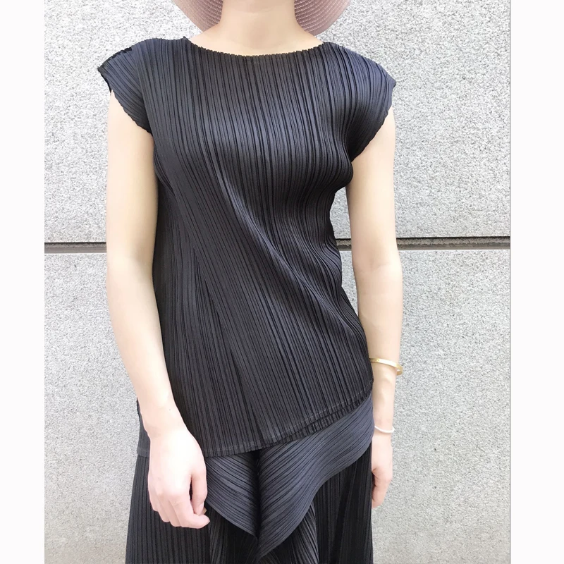 Changpleat дизайн Женская футболка двойные Топы Miyak плиссированные модные однотонные с круглым вырезом большие эластичные тонкие женские футболки Tide T89