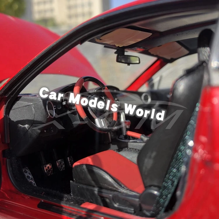 Литая под давлением модель автомобиля век Дракон GT86 GT 86 1:18(красный)+ маленький подарок