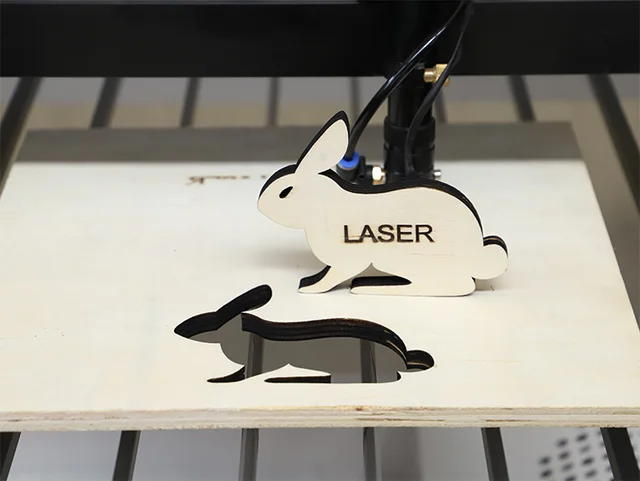 Découpe laser pour particuliers et professionnels, Bois, Acrylique, MV-3D