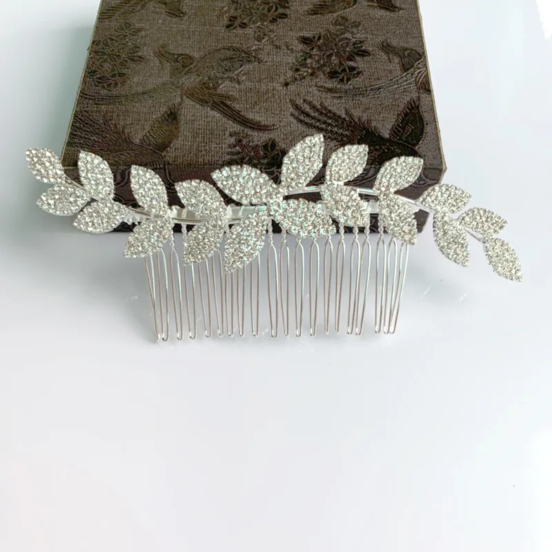 11344676219_717403752