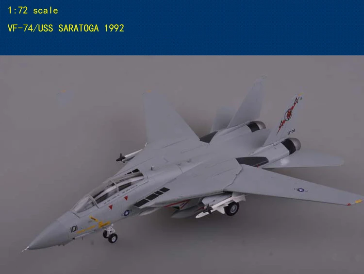 VF-74/USS SARATOGA 1992 F-14B истребитель Готовая модель Коллекция Модель самолета
