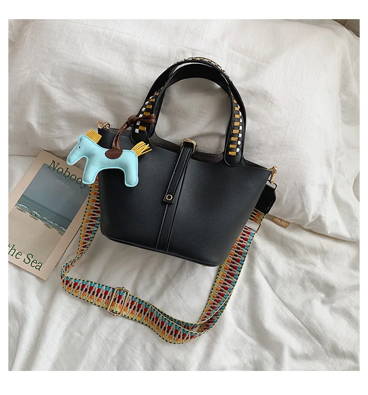 Women's Fashion Composite Bag 2pcs Female Leather Handbags Top Handle Bucket Bags Colorful Strap Crossbody Bag With Horse Tassel (44)