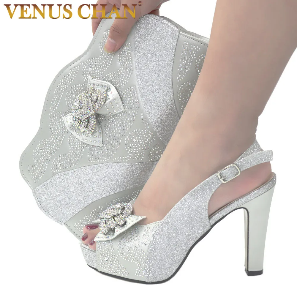 

Latest Fashion design Italian Ladies Shoes with matching Bags Set Decorated with Rhinestone Women Shoe and Bag in Silver Color
