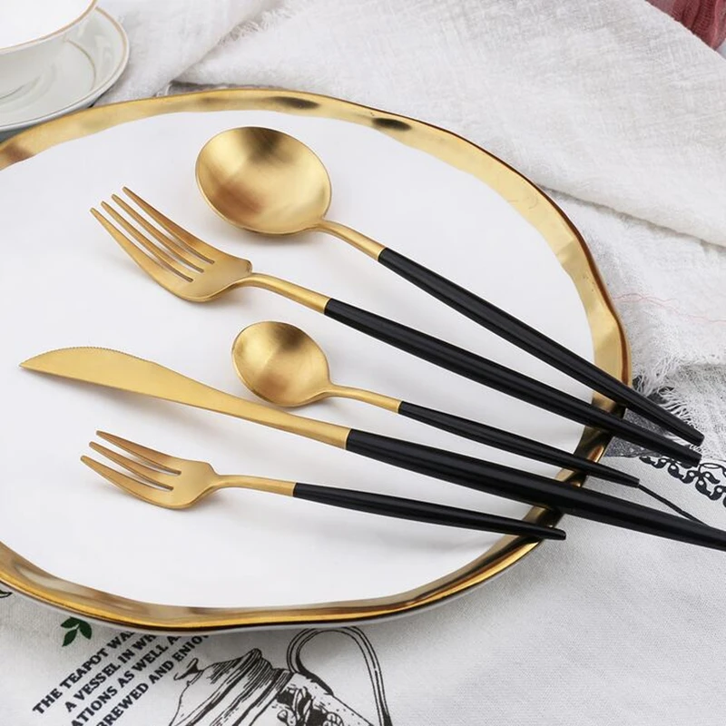 with cake fork