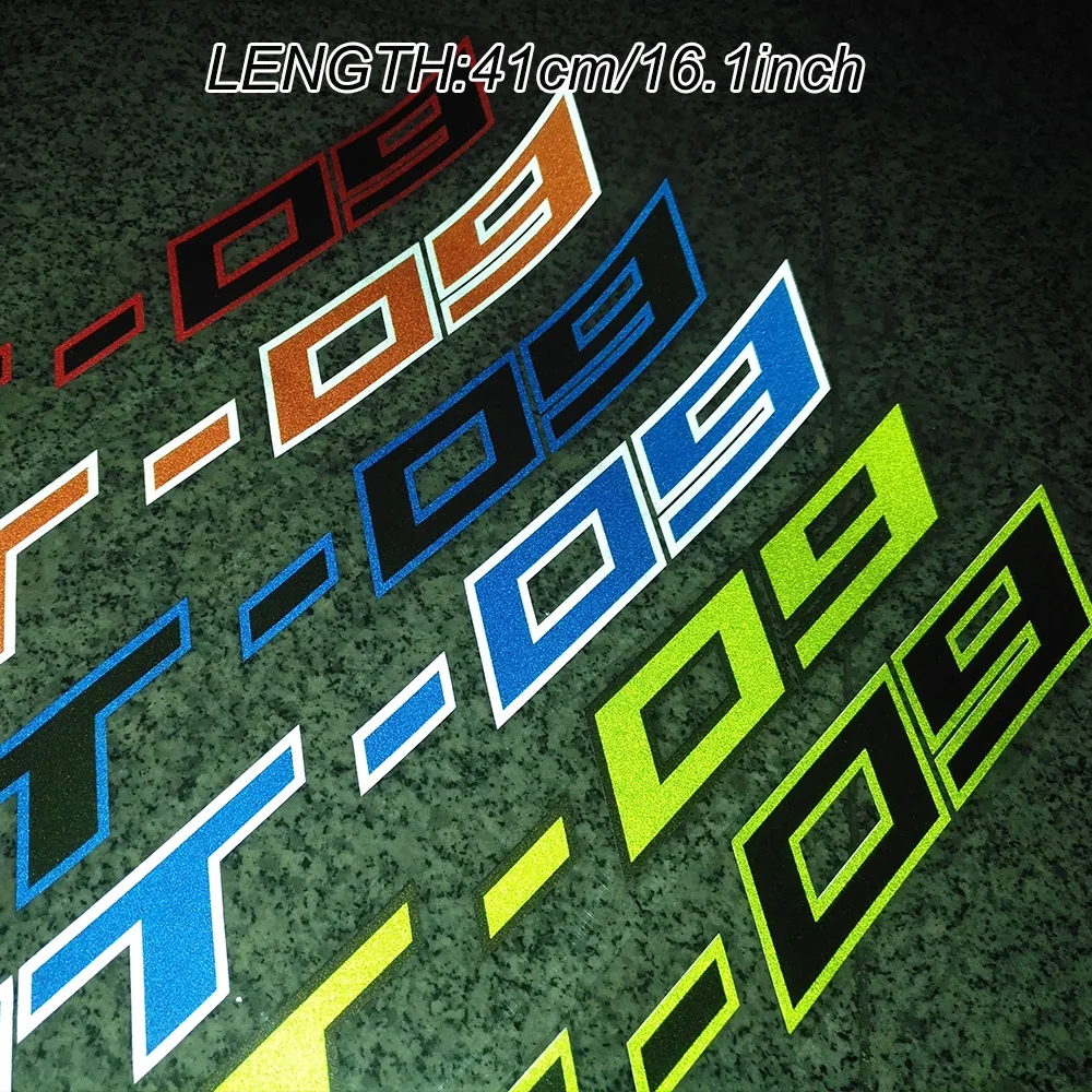 

MT 09 Motorcycle Wheels Fairing Helmet Tank Pad Decoration Stickers Decals For YAMAHA MT-09 MT09 MT 09 Fuel Film Reflective Moto Sticker Dress Up