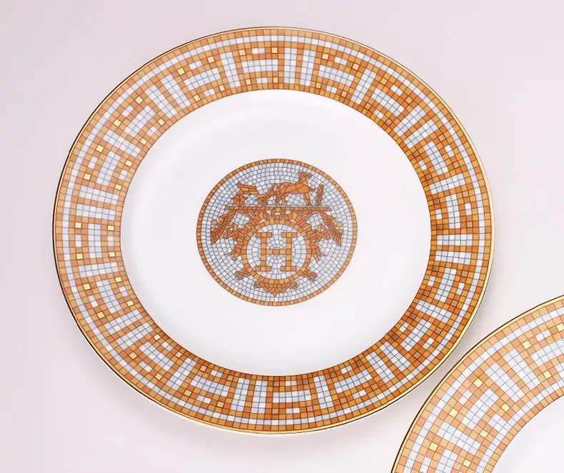 A Ceramic Dinner Plates Geometric Pattern Ceramic Dish Charger Plate Yellow Grid Dinnerware Plate Set Serving Dish Bone China - Цвет: 20cm