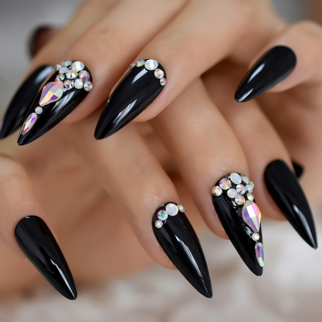 3D Bling False Press on Nails Black Color Stiletto Wear Finished Wearable Full Cover Fake Nail Tips for Girls and Women