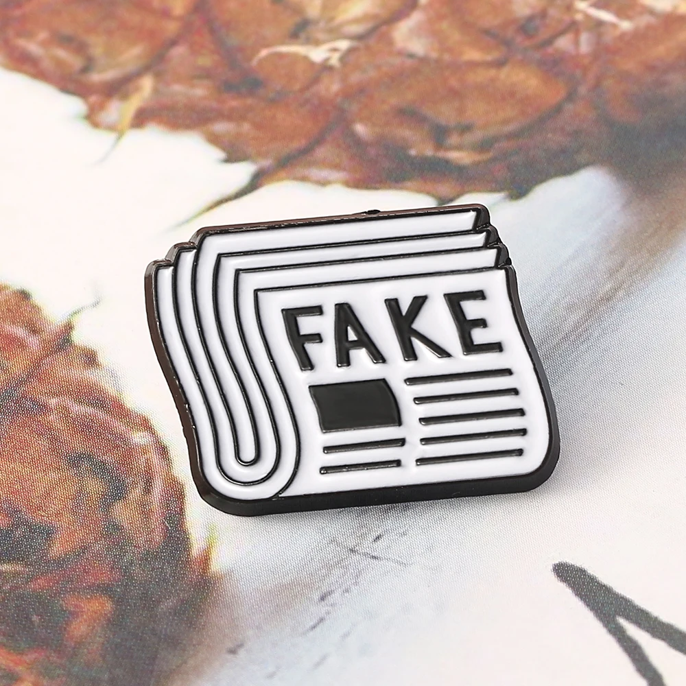 New Fake Pins Newspaper Badges Letter FAKE Brooches For Women Men Jewelry Editor Enamel Pin Denim Jackets Collar Badge Gift | Украшения и