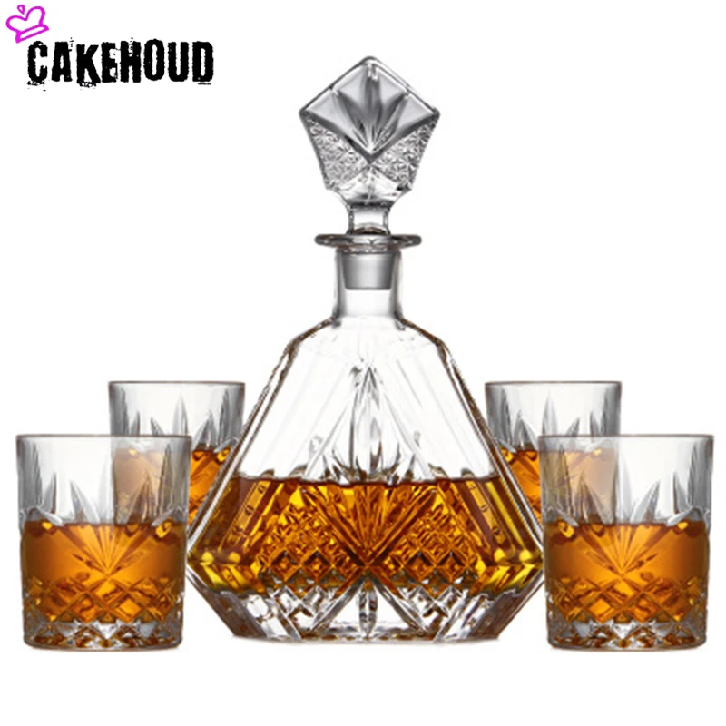 

New 7PCS Glass Decanter And WHISKEY Glasses Set, Elegant Whiskey Decanter And Gorgeous STOPPER And 6 Exquisite Cocktail Glasses