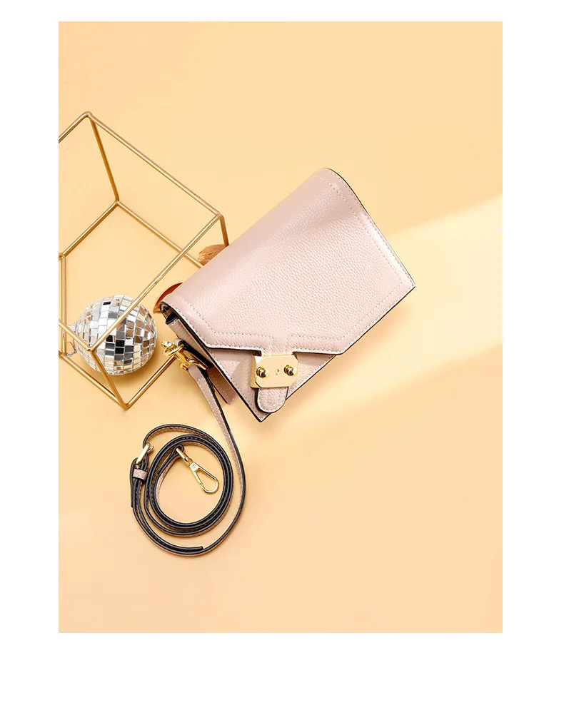 10472206558_610693992