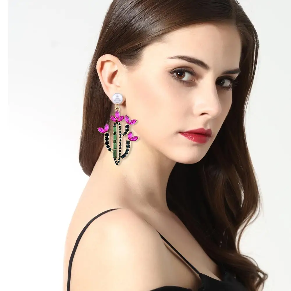 

Statement EAR Personality Cactus Shape Plant Drop Earrings Girls Vintage Sweet Temperament Pearl Metal Resin Earrings For Women