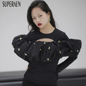 

SuperAen Hollow T Shirts Women Spring New 2020 Wild Ladies T Shirts Cotton Round Collar Print Casual Fashion Tops Female