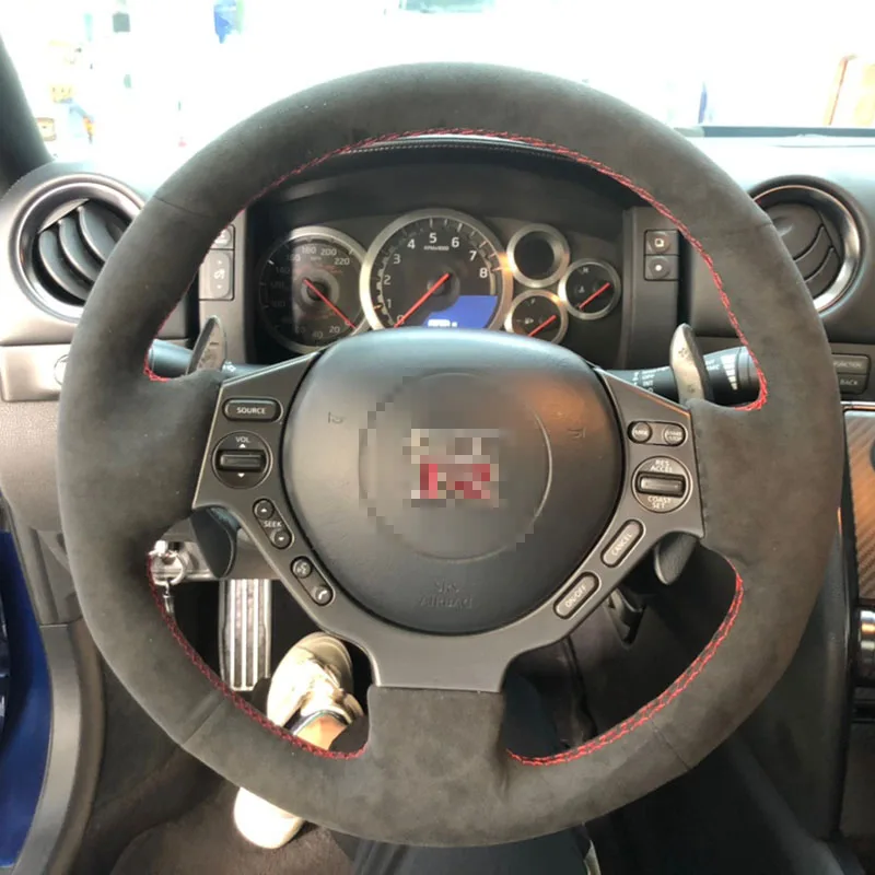 Taisukeです。GT-R ブラック ステアリング Amazon | LEDステアリングホイール、日産GT‑R R35