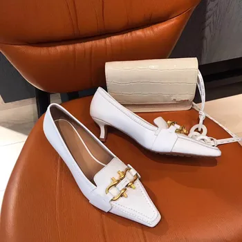 

2020 Elegant High Heels British Style Square Toe Shoes Woman Retro Metal Decor Loafers Women Fashion Shallow Mouth Party Shoes