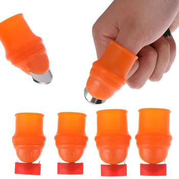 

New Plucking Device Thumb Knife For Cutting Vegetables Agricultural Finger Knife