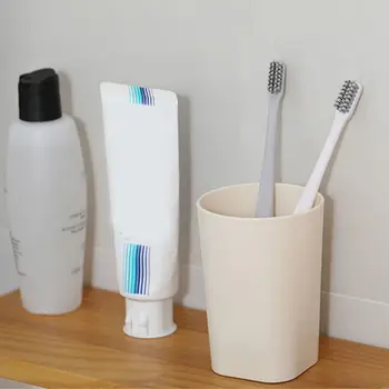 

3Pcs/Set Adult Ultra Soft Spiral Charcoal Bristles Toothbrush Oral Care Hygiene Household Eco Friendly Teeth Whitening Tool Port