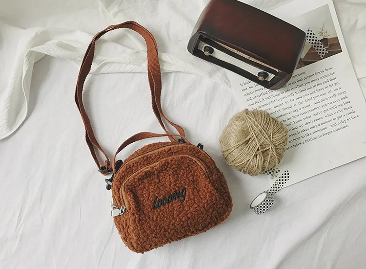 

Children Plush Embroidered Cross-body Shoulder Bag