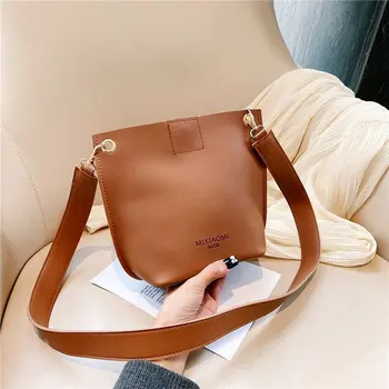 

2020 Spring and Summer New Women's Bag Fashion Bucket Bag Casual Women's Shoulder Messenger Bag