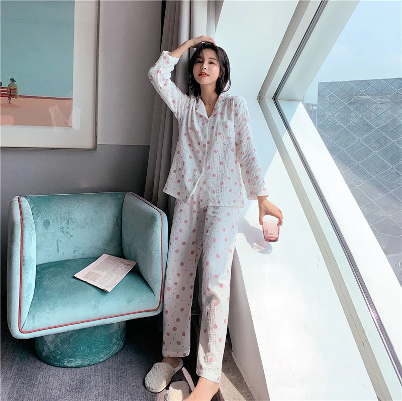 11963495228_2043651032