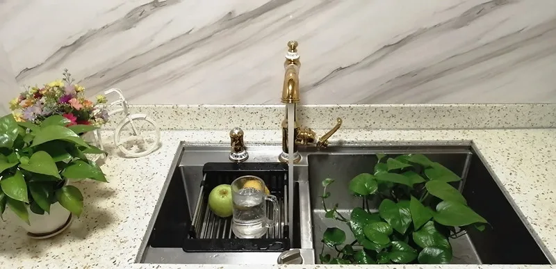 Unique Kitchen Faucets (10)