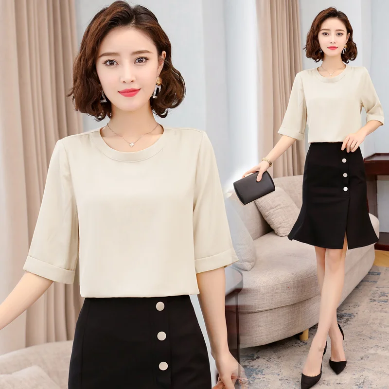 Korean Silk Blouses Women Satin Blouse Tops Plus Size Woman Solid Short Sleeve Shirt Top Plus Size Blusas Mujer De Moda 2020 XXL