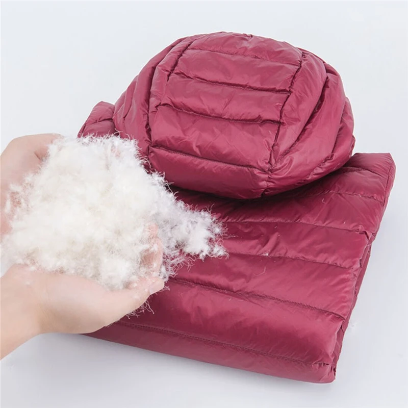 Kopen Ultralichte 8XL Plus Size Dunne Donsjack Vrouwen 2019 Herfst Winter Slim Hooded Warm Witte Eend Down Jas vrouwen Bovenkleding